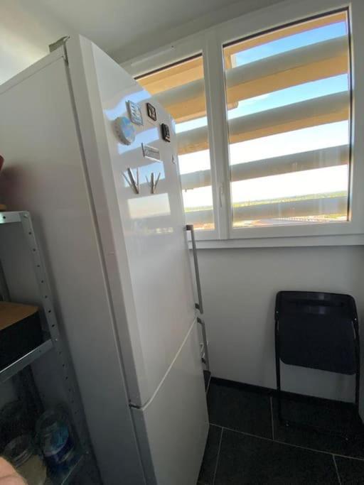 Le Kali Apartment Mâcon Екстериор снимка