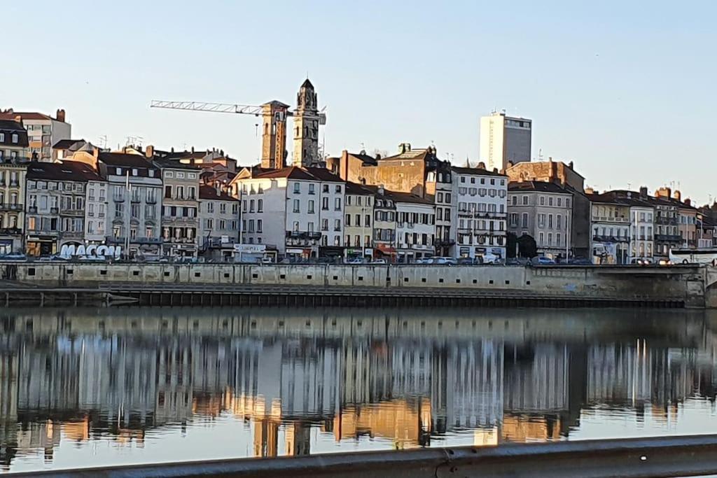 Le Kali Apartment Mâcon Екстериор снимка