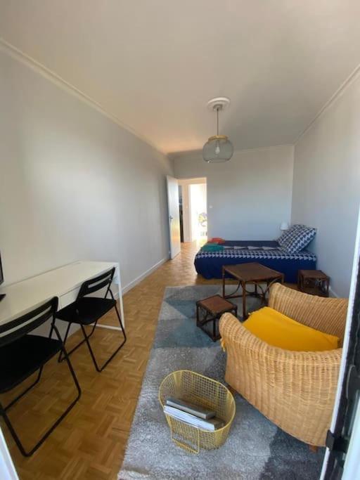 Le Kali Apartment Mâcon Екстериор снимка